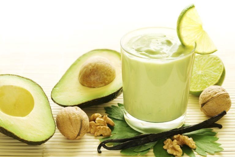 Suco de Abacate e Nozes: Combinação Perfeita para uma Dieta Saudável